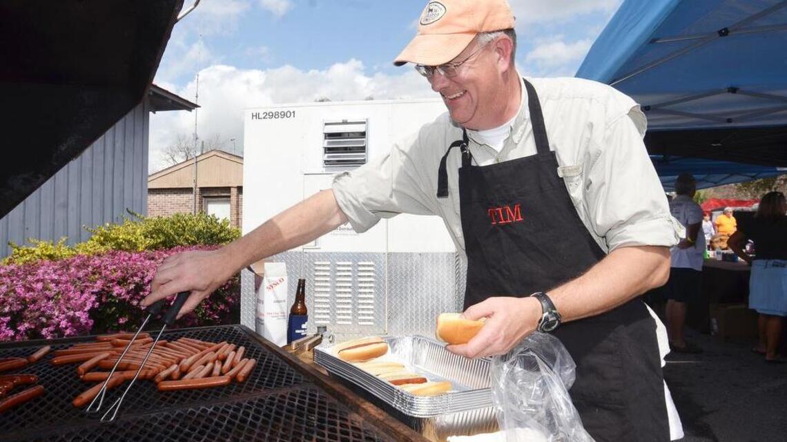 Want to eat award-winning BBQ and back a good cause? Check out this Port Royal event