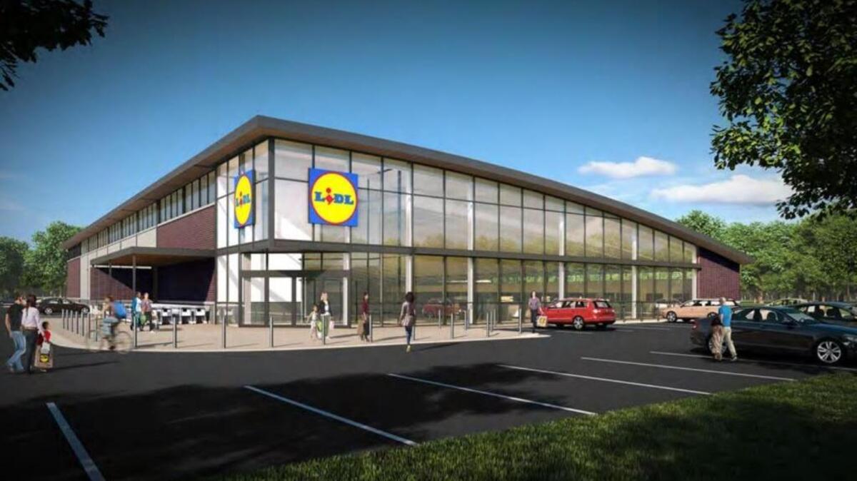 Discount European grocer Lidl plans a store in Beaufort. Plans will go before the city’s design review panel next week.