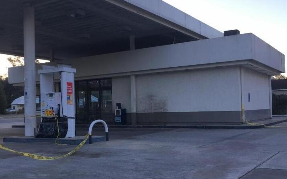 The Shell gas station on Ribaut Road closed this month, and the owner said he plans to sell. Competing chain Enmark bought the adjacent property in August.