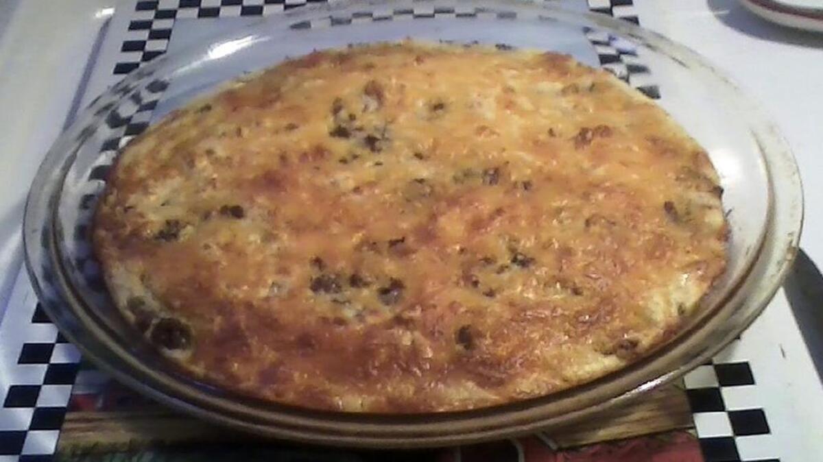 Cheeseburger Pie is an easy-to-prepare lunch.