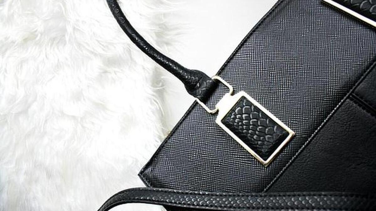 Stock photo of a purse.