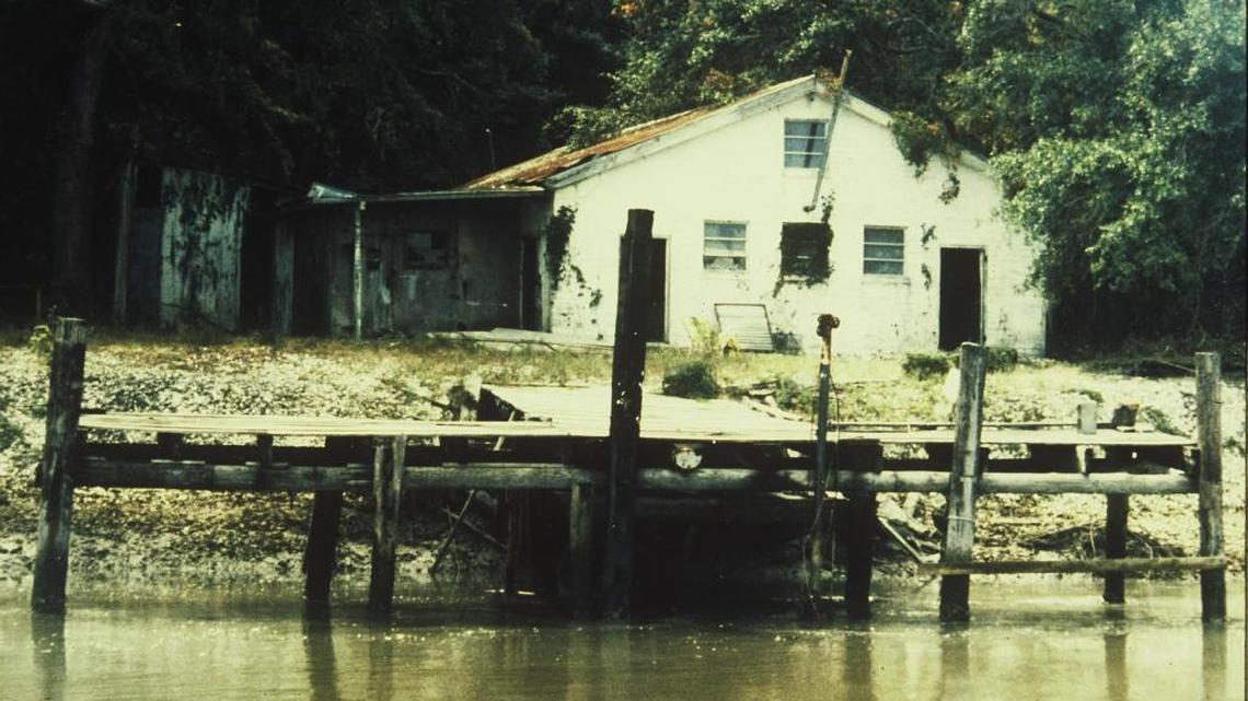 Locals know Hilton Head’s past as a ‘gentlemen smugglers’ pot pipeline. Now the world might, too