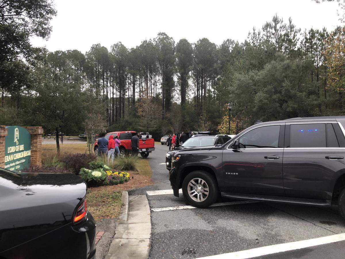 A heavy police presence surrounds Lord of Life Lutheran Church on Buckwalter Parkway in Bluffton around 4:30 p.m. on Monday, Dec. 23, 2019, as police investigate a fatal shooting. Police don’t believe the victim or the suspects are affiliated with the church.