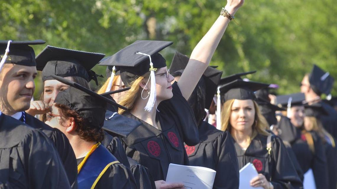 Proposal to cut USCB history degree prompts outcry in 315-year-old Beaufort, SC