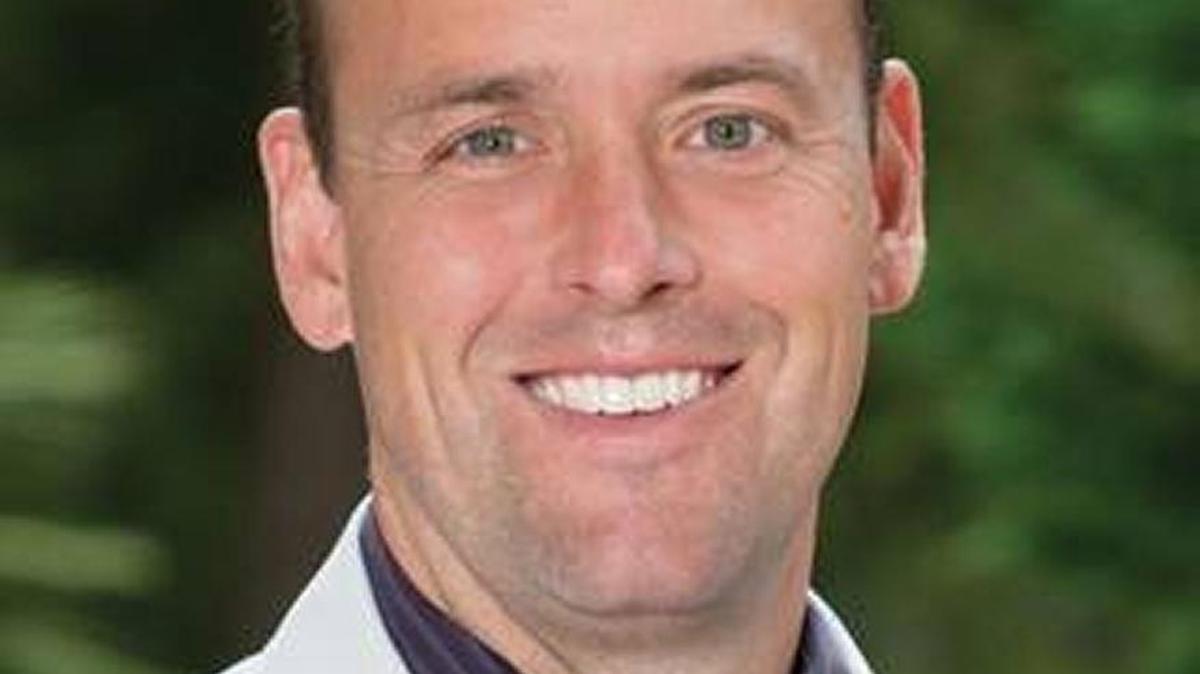 Dr. Aaron Ford is a board-certified cardiologist on the medical staffs at Coastal Carolina Hospital and Hilton Head Hospital.
