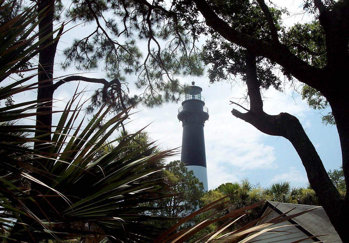 Hunting Island lighthouse