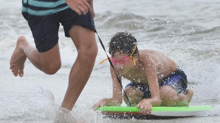 Photos: Wet weather and some wildlife