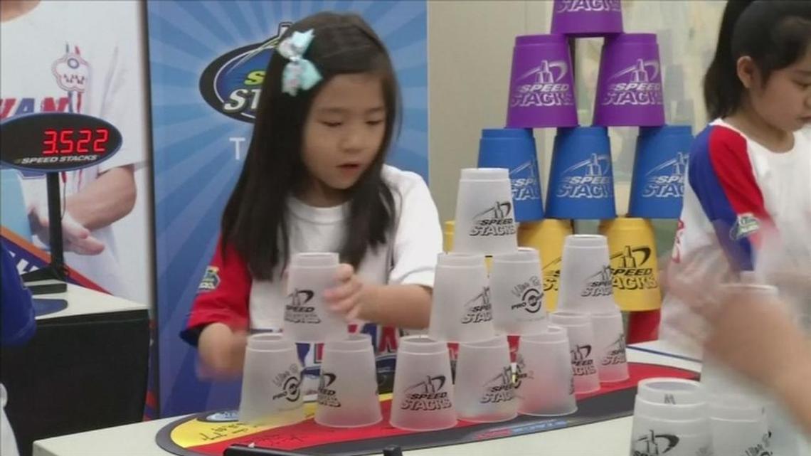 Taiwanese youngsters display incredible cup stacking skills