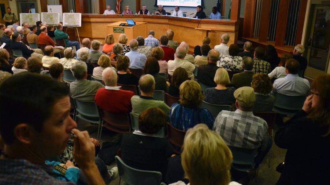 FILE: Members of the public crowd into council chambers at Hilton Head Island Town Hall in November 2013 during a meeting.