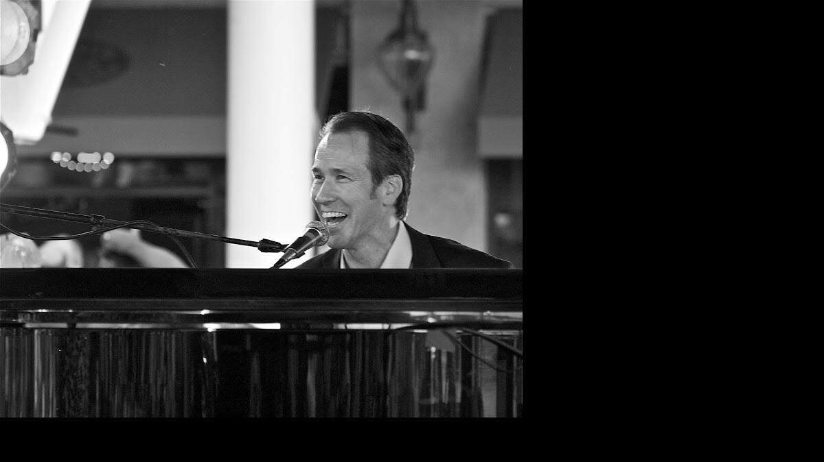 The Jazz Corner will feature “Piano 2 Piano — Salute to Jazz Piano Greats ” featuring award-winning musicians Noel Freidline and Martin Lesch.