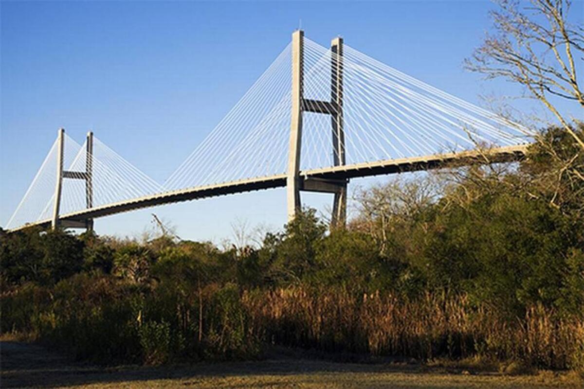 The Talmadge Bridge connects Savannah to South Carolina in Jasper County.