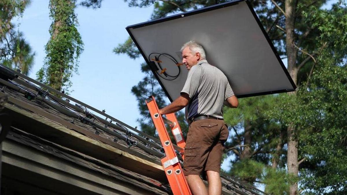 The Energy Freedom Act lifts the solar net metering caps so that all customers have the choice to offset their energy use with solar.