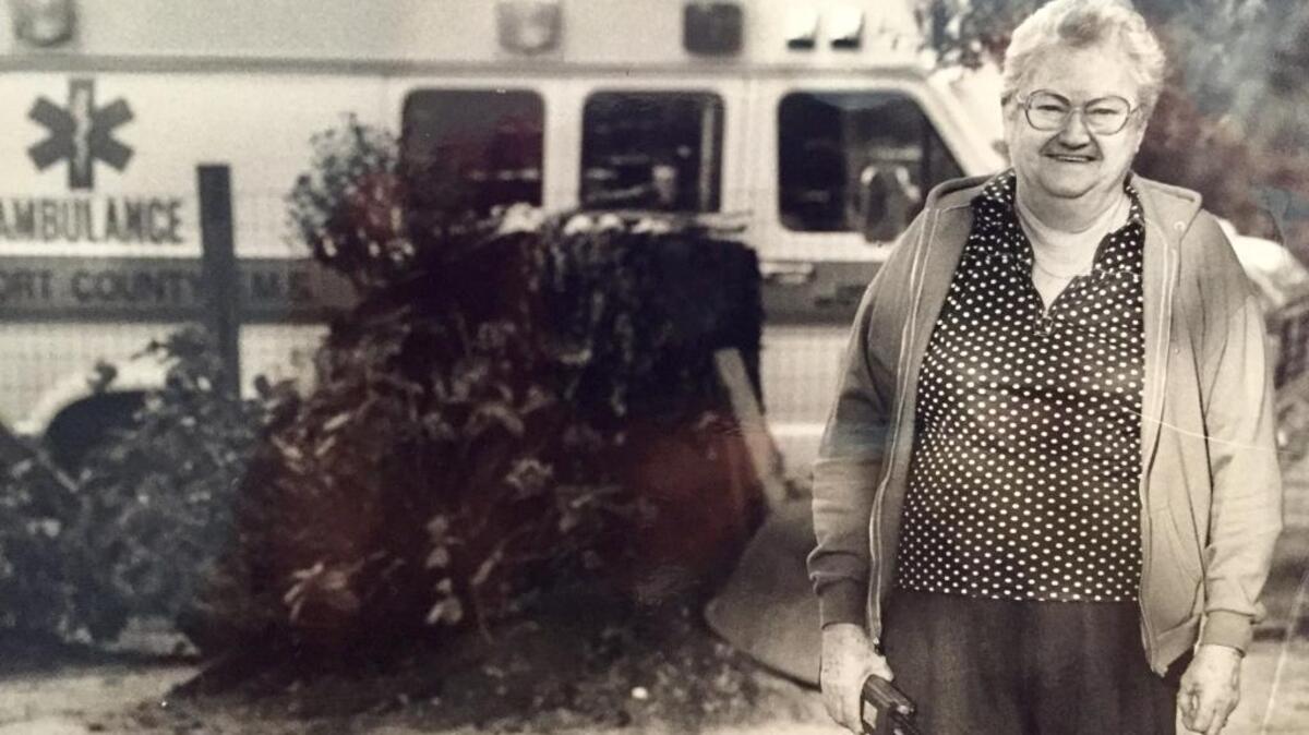 The late Geraldine Wheelihan with Beaufort County ambulance on Daufuskie Island in December 1988