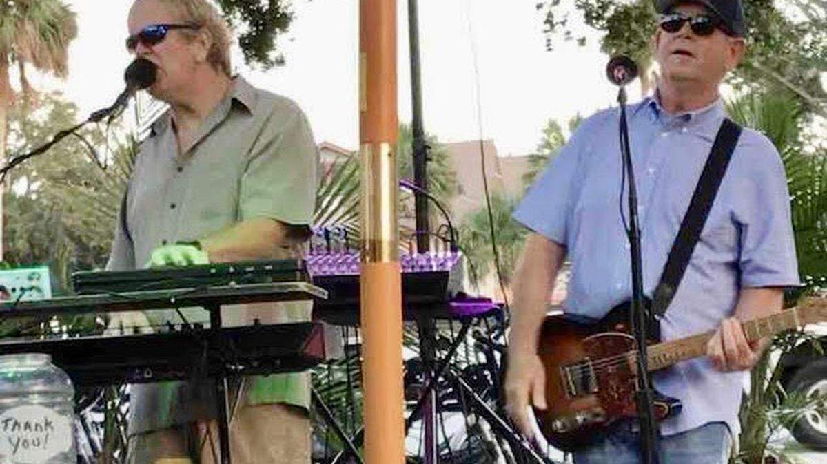 Brian Simpson on keyboards and Mike Simpson on guitar performing on Hilton Head Island as the Simpson Brothers Band.