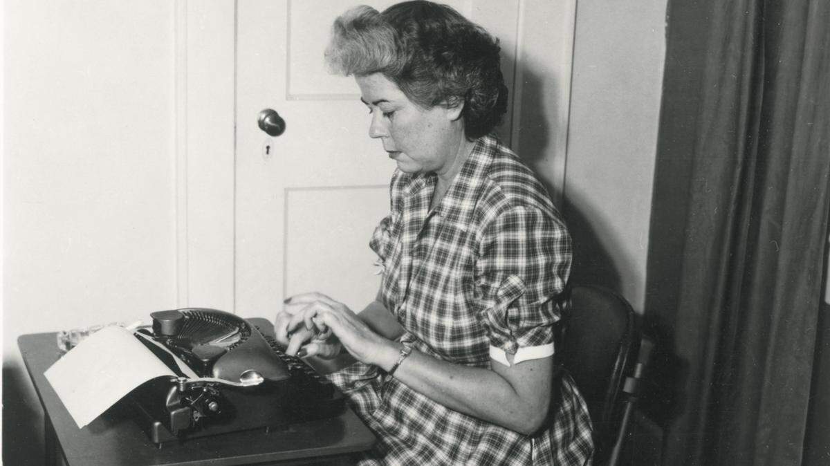 Author Ann Head at work at a manual typewriter during her career as a pioneering writer about the Lowcountry