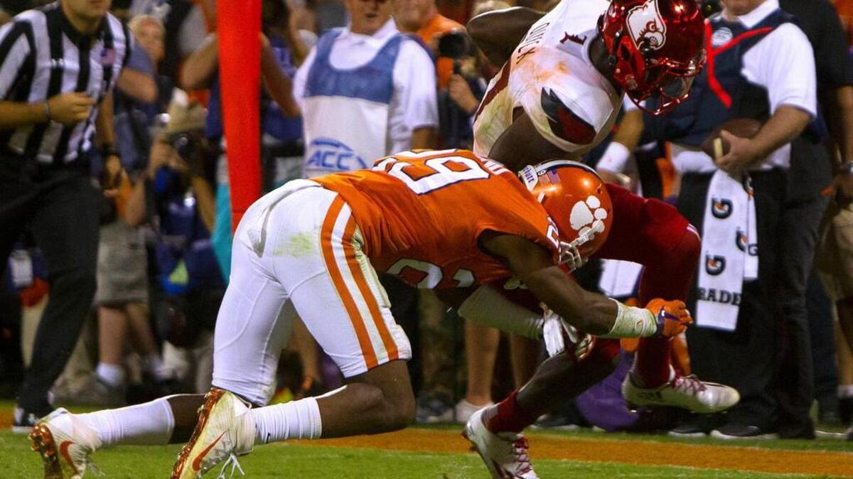 Clemson cornerback Marcus Edmond made the game-saving tackle in the final minute against Louisville.