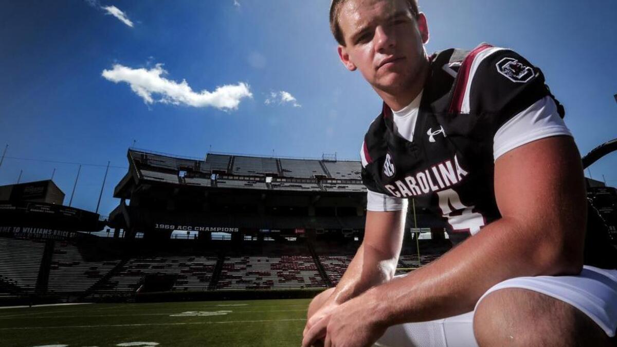 Is it time to play South Carolina freshman quarterback Jake Bentley?