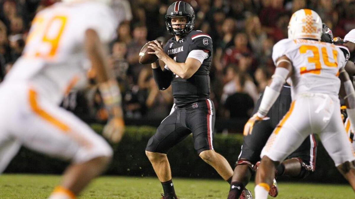 South Carolina Gamecocks quarterback Jake Bentley (4) looks downfield in the first half against Tennessee at Williams-Brice Stadium in Columbia, SC, Saturday.
