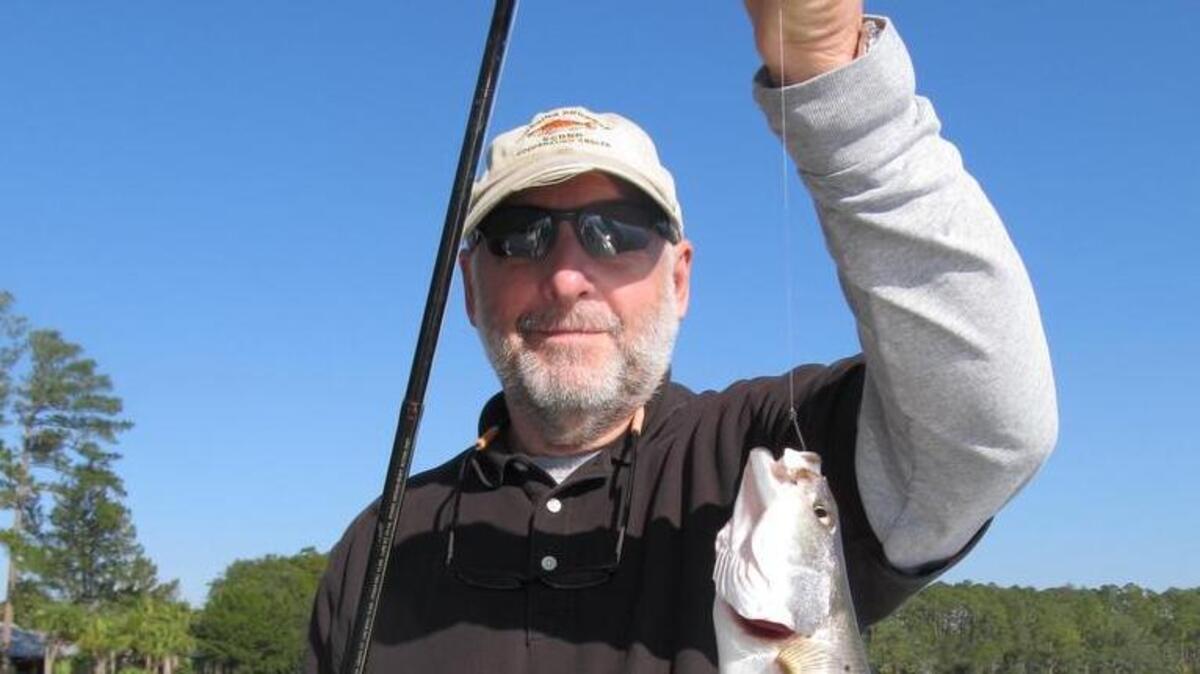Al Stokes, Waddell Mariculture Center director, was awarded the Alice Glenn Doughtie Good Citizenship Award, named for Collins Doughtie’s sister.